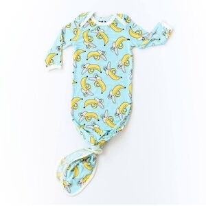 Banana Little Sleepies Knotted gown with matching bow